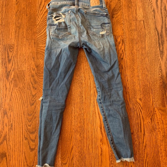American Eagle Ripped Jeans - Picture 3 of 5